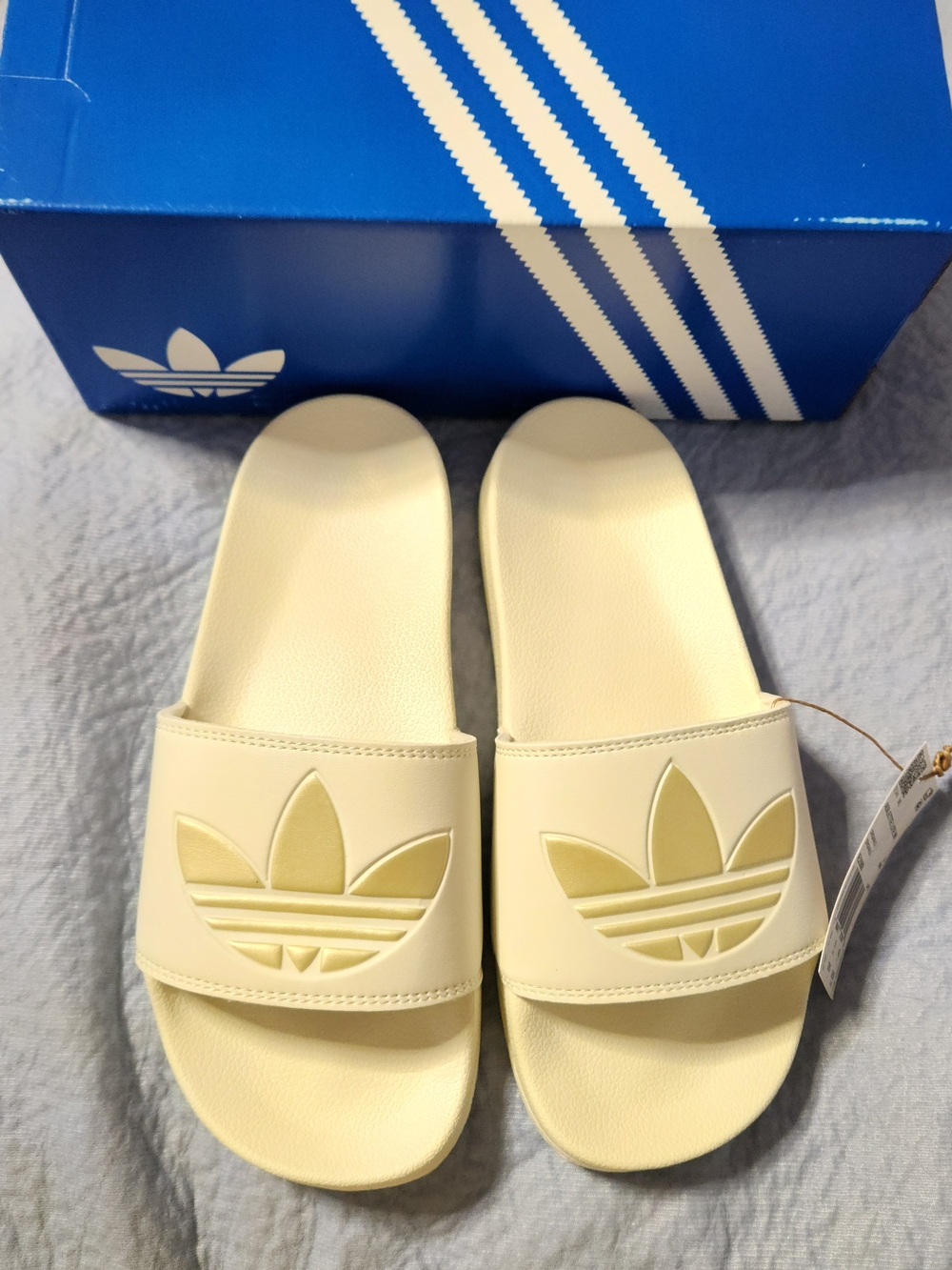 adidas Cream Trefoil Slide Sandals